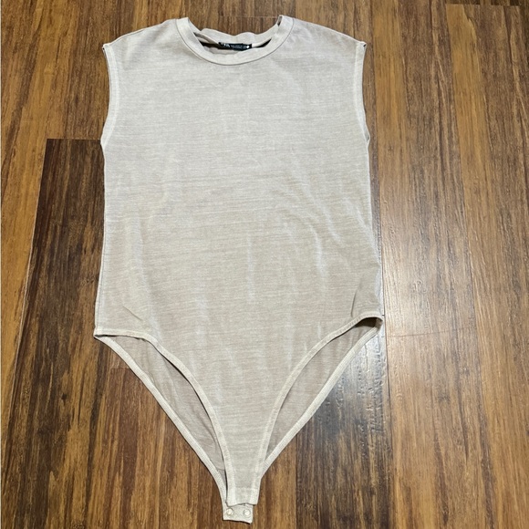 NEW ZARA Beige Sleeveless One Piece Women's Bodysuit Size L  Regular Opaque - Picture 10 of 11
